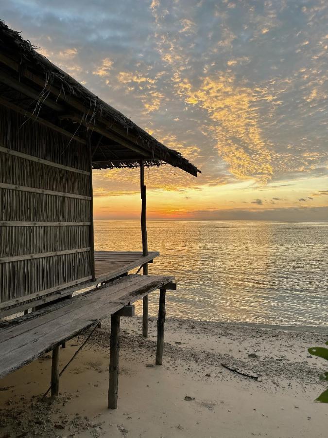 West Mansuar Homestay Pulau Mansuar Kültér fotó